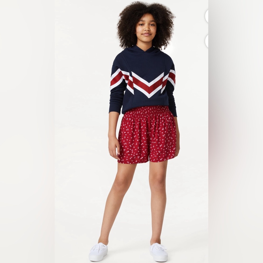 Free Assembly smocked skort color karanda red floral size XL (14/16)